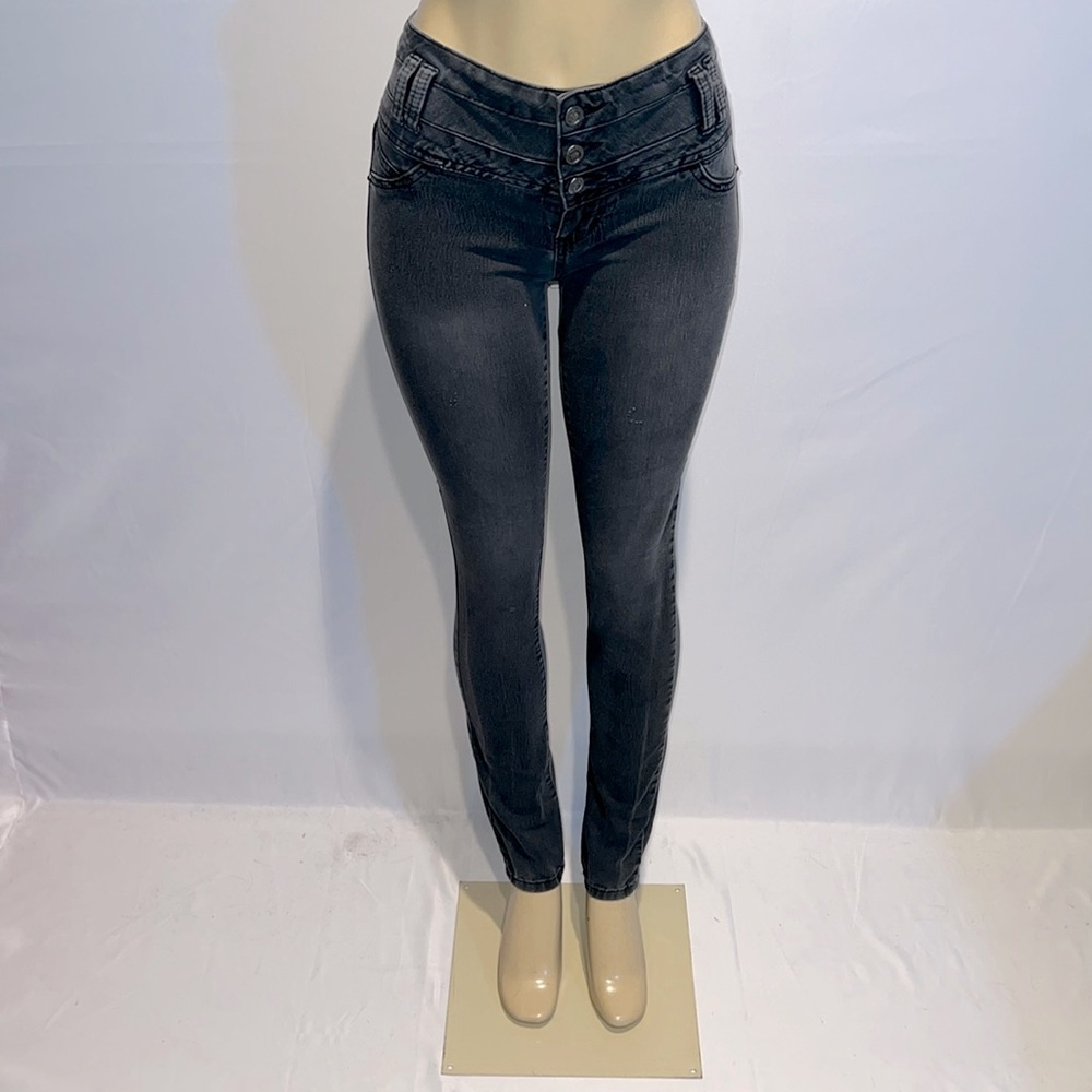 1st kiss Gray High waisted skinny jeans!
